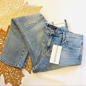 ckj 021 slim mid rise jeans
